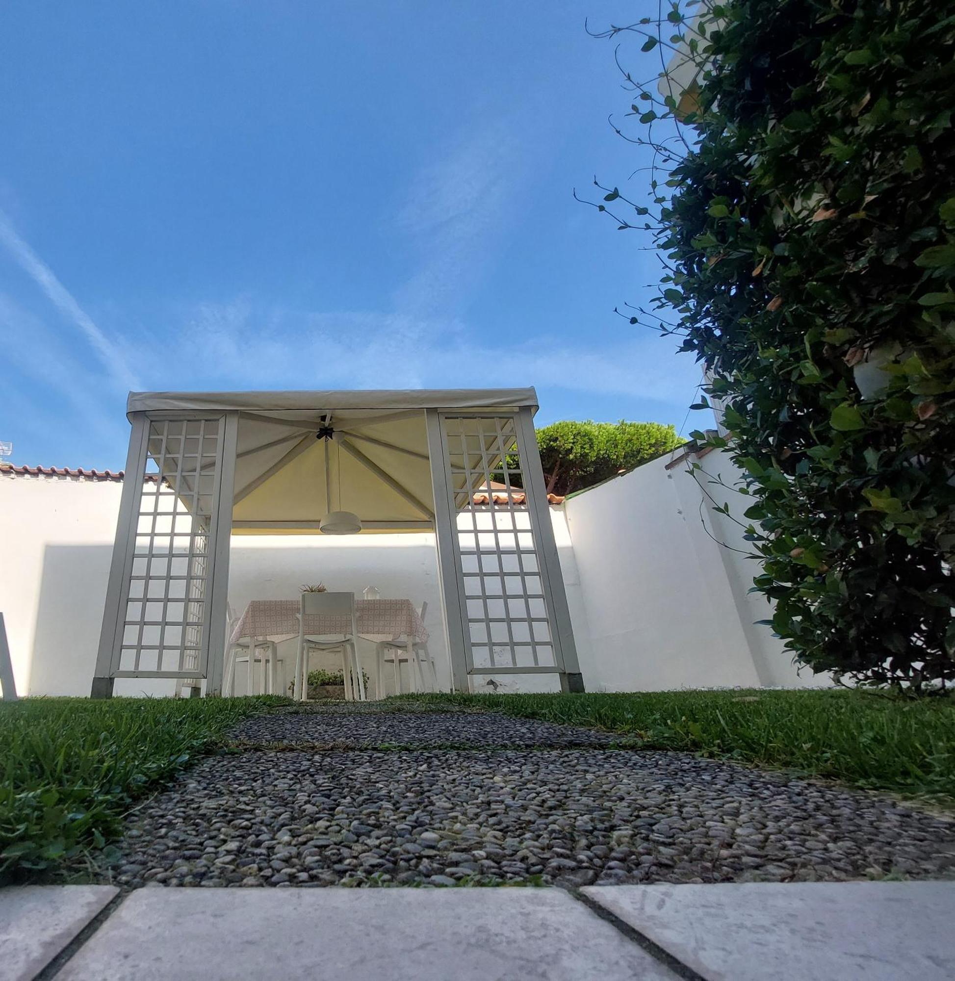 Minzoni94 - Twobedroom+Garden Lido di Camaiore Luaran gambar